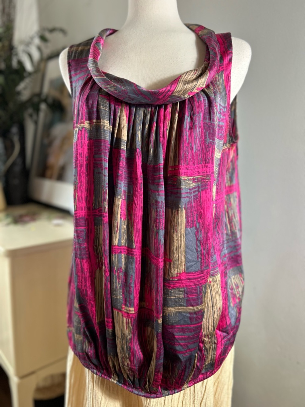 100% Silk Abstract Geometric Blouse L Pink Cowl Neck Joe Fresh